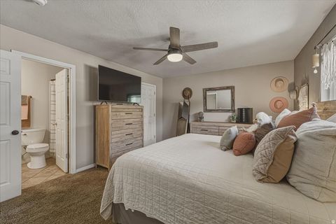 Tiny photo for 4521 W CARRIAGE LN N, Cedar Hills, UT 84062 (MLS # 2149002)