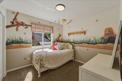 Tiny photo for 4521 W CARRIAGE LN N, Cedar Hills, UT 84062 (MLS # 2149002)