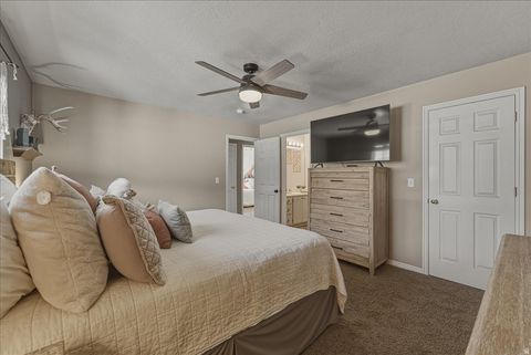 Tiny photo for 4521 W CARRIAGE LN N, Cedar Hills, UT 84062 (MLS # 2149002)