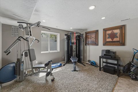 Tiny photo for 4521 W CARRIAGE LN N, Cedar Hills, UT 84062 (MLS # 2149002)