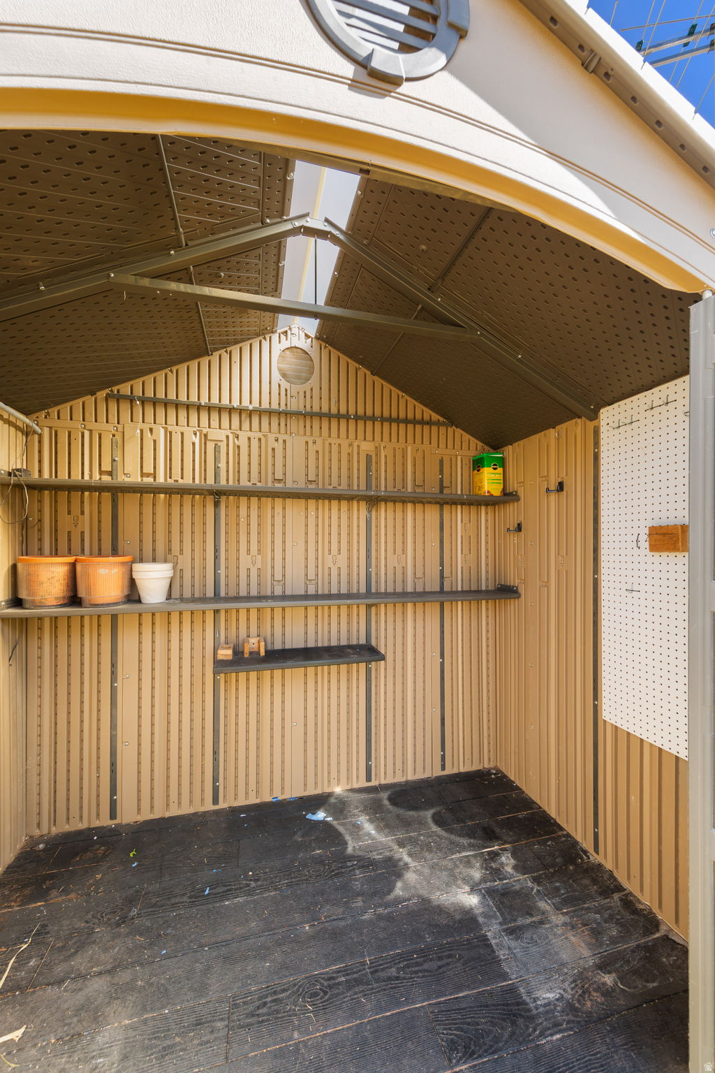 CANYON BREEZE RV - Residential