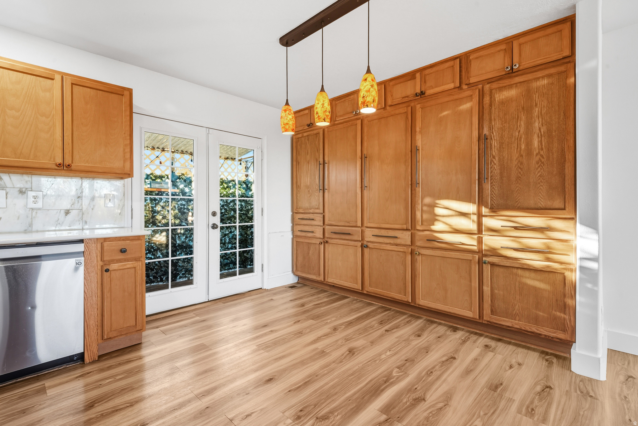 OVERLAKE ESTATES - Residential