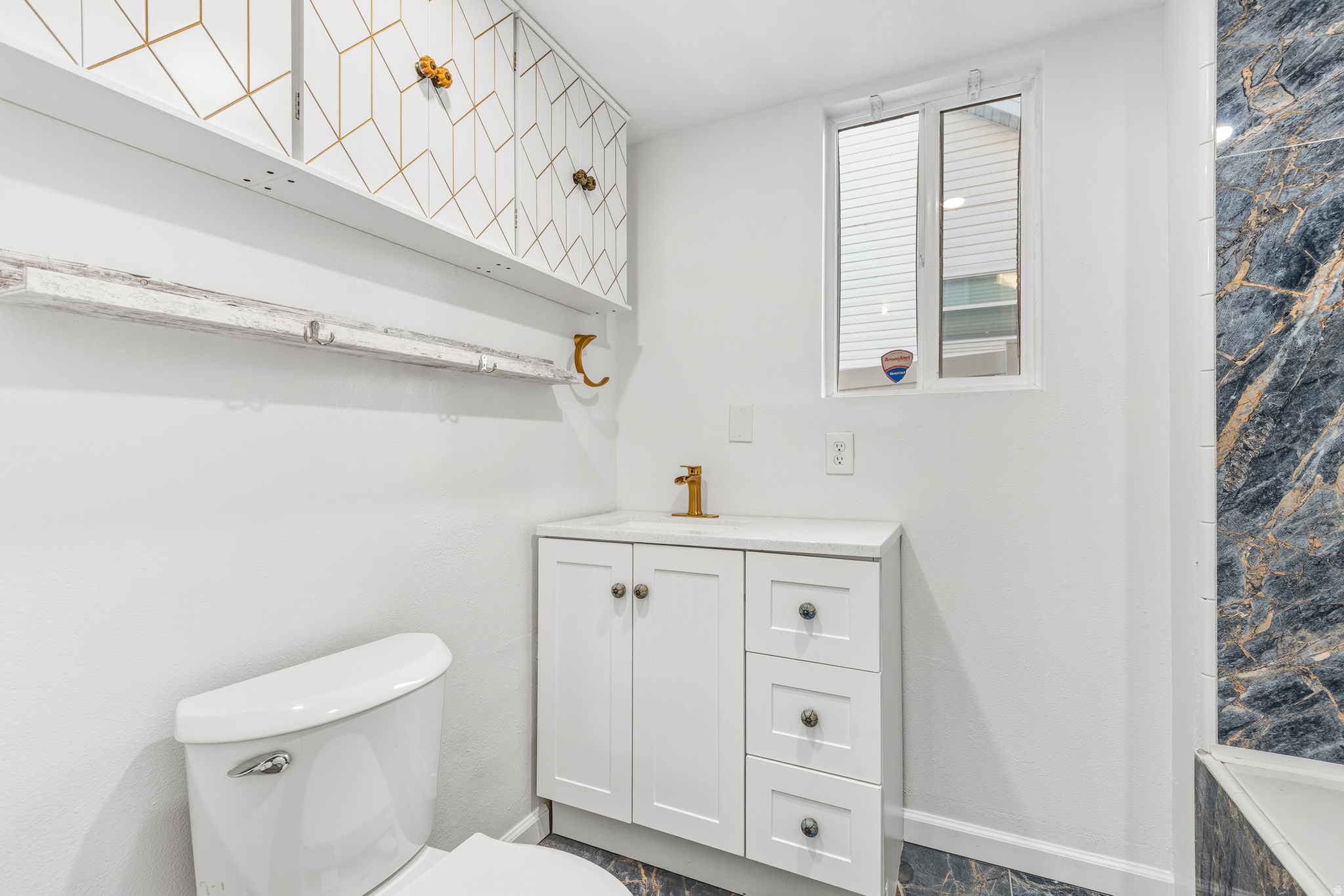 OVERLAKE ESTATES - Residential