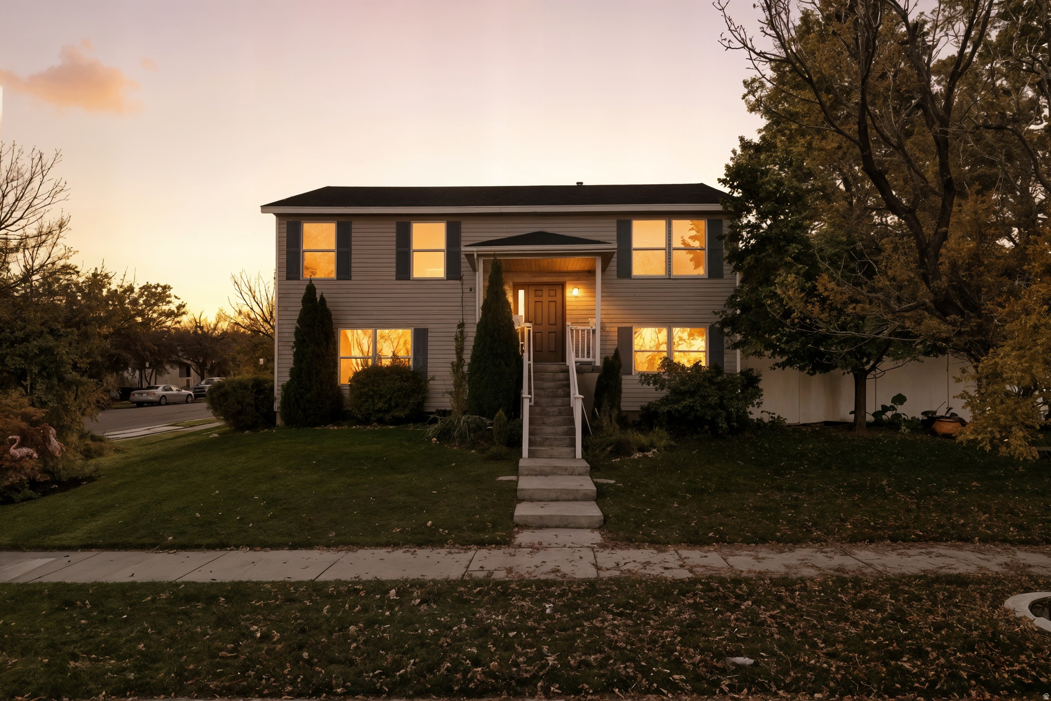 295 W DRYSDALE WAY N