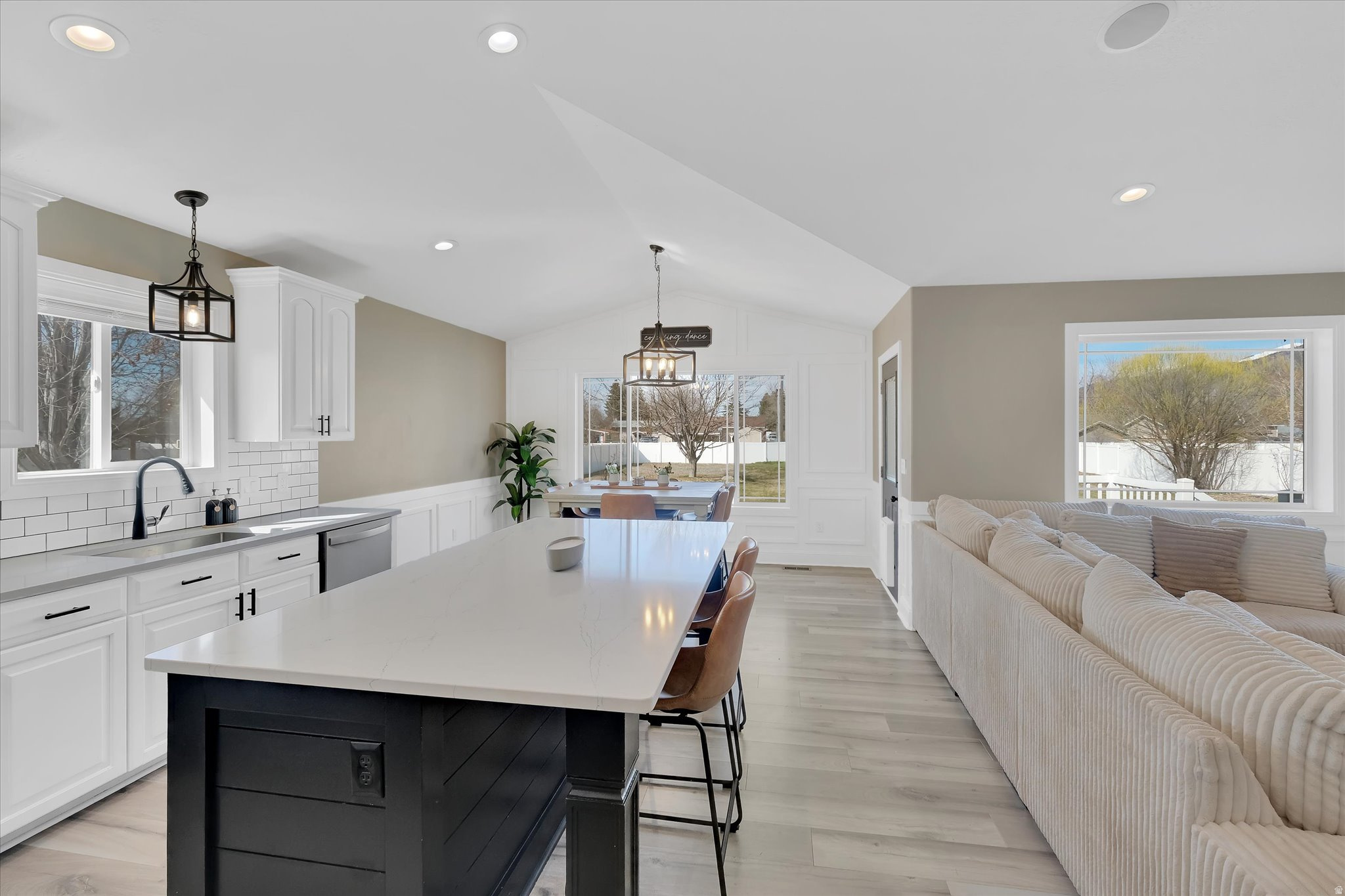 CONTINENTAL PARK SUB - Residential