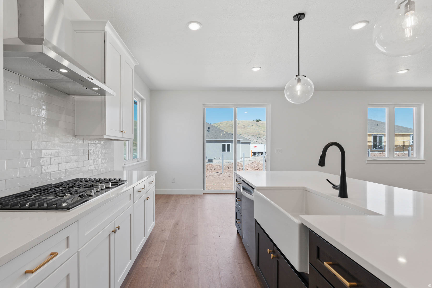 VISTAS AT SUMMIT RDG - Residential