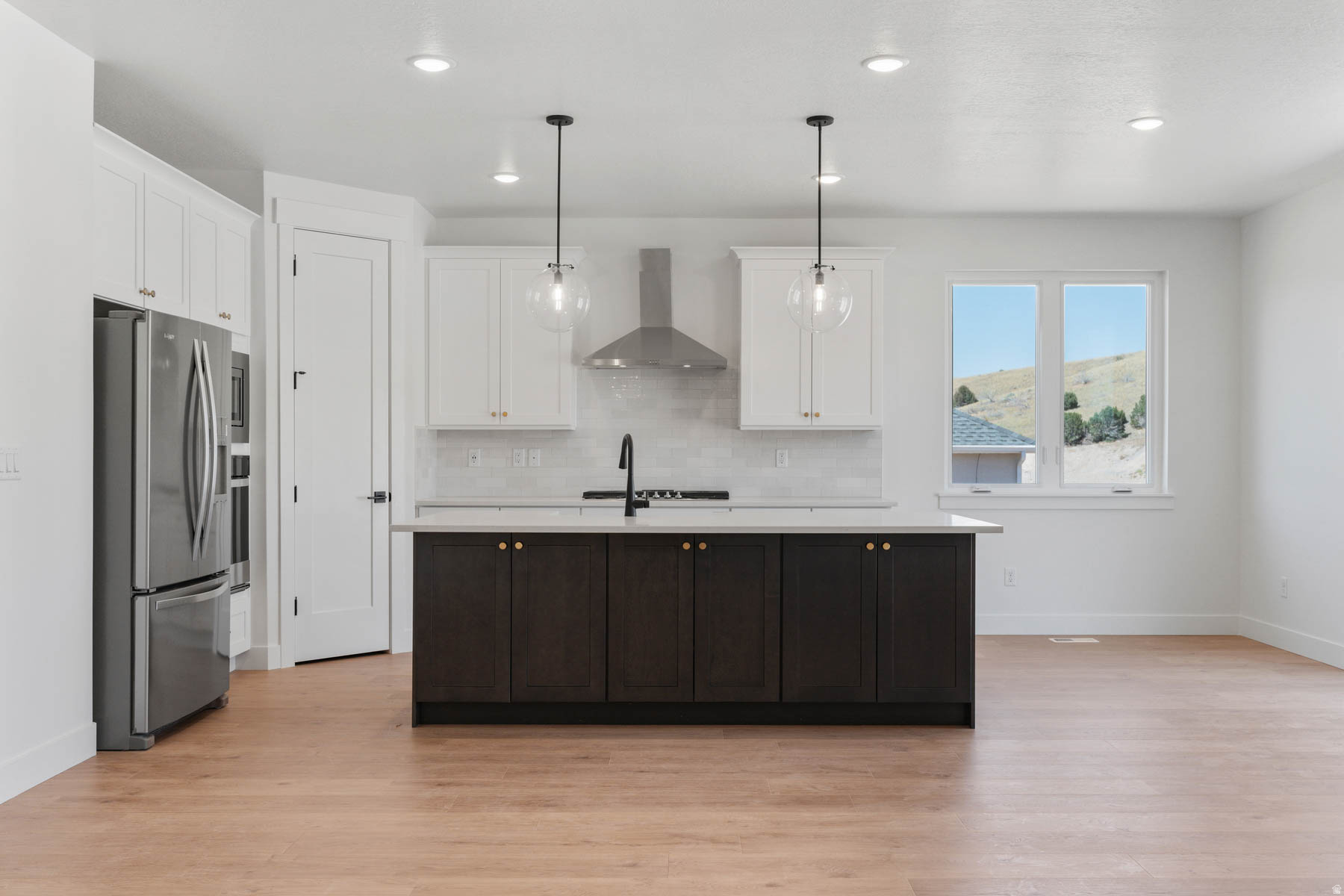 VISTAS AT SUMMIT RDG - Residential