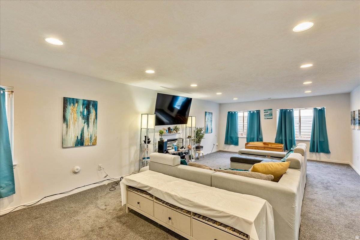 SYCAMORES - Residential