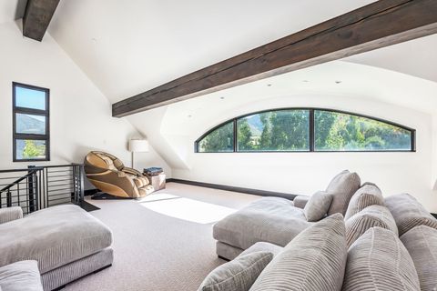 Tiny photo for 5618 E SOUTH FORK RD, Provo, UT 84604 (MLS # 2120390)