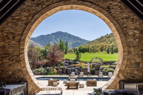 Tiny photo for 5618 E SOUTH FORK RD, Provo, UT 84604 (MLS # 2120390)