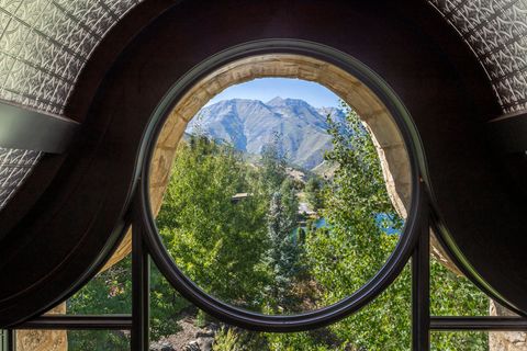 Tiny photo for 5618 E SOUTH FORK RD, Provo, UT 84604 (MLS # 2120390)