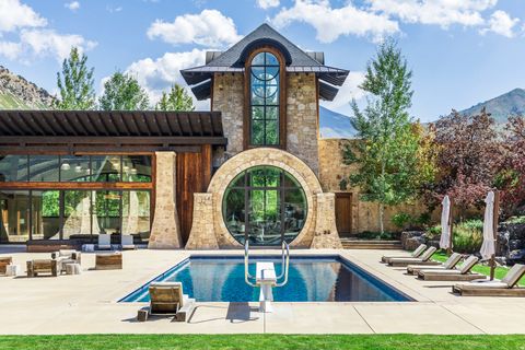 Tiny photo for 5618 E SOUTH FORK RD, Provo, UT 84604 (MLS # 2120390)