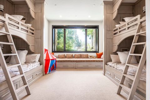 Tiny photo for 5618 E SOUTH FORK RD, Provo, UT 84604 (MLS # 2120390)