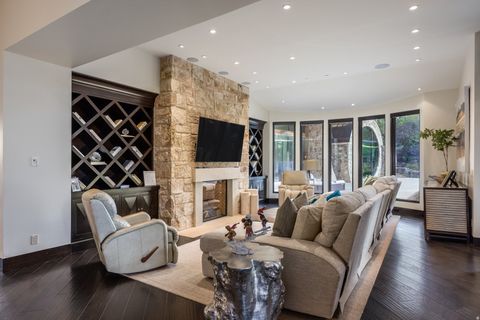 Tiny photo for 5618 E SOUTH FORK RD, Provo, UT 84604 (MLS # 2120390)