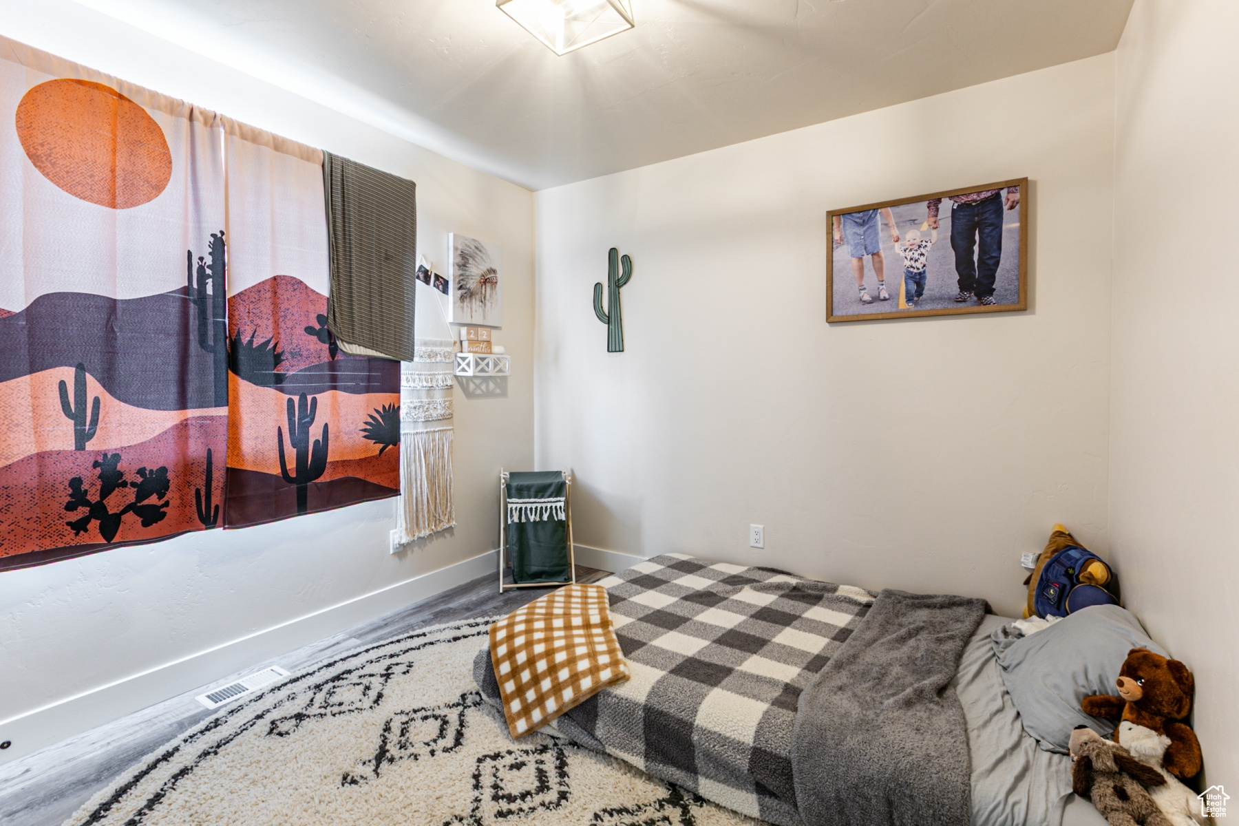 ESTATES SUBD - Residential