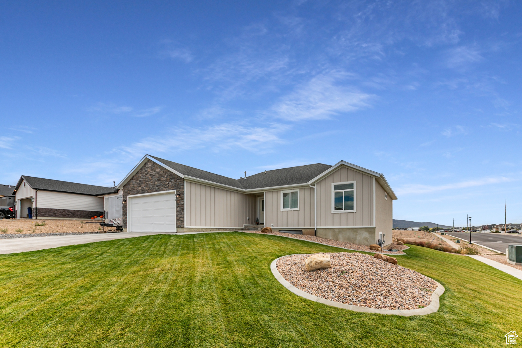 ESTATES SUBD - Residential