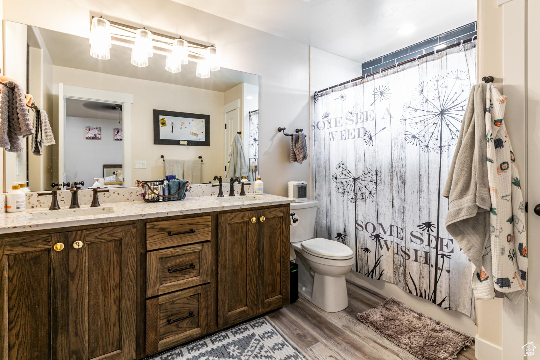 ESTATES SUBD - Residential