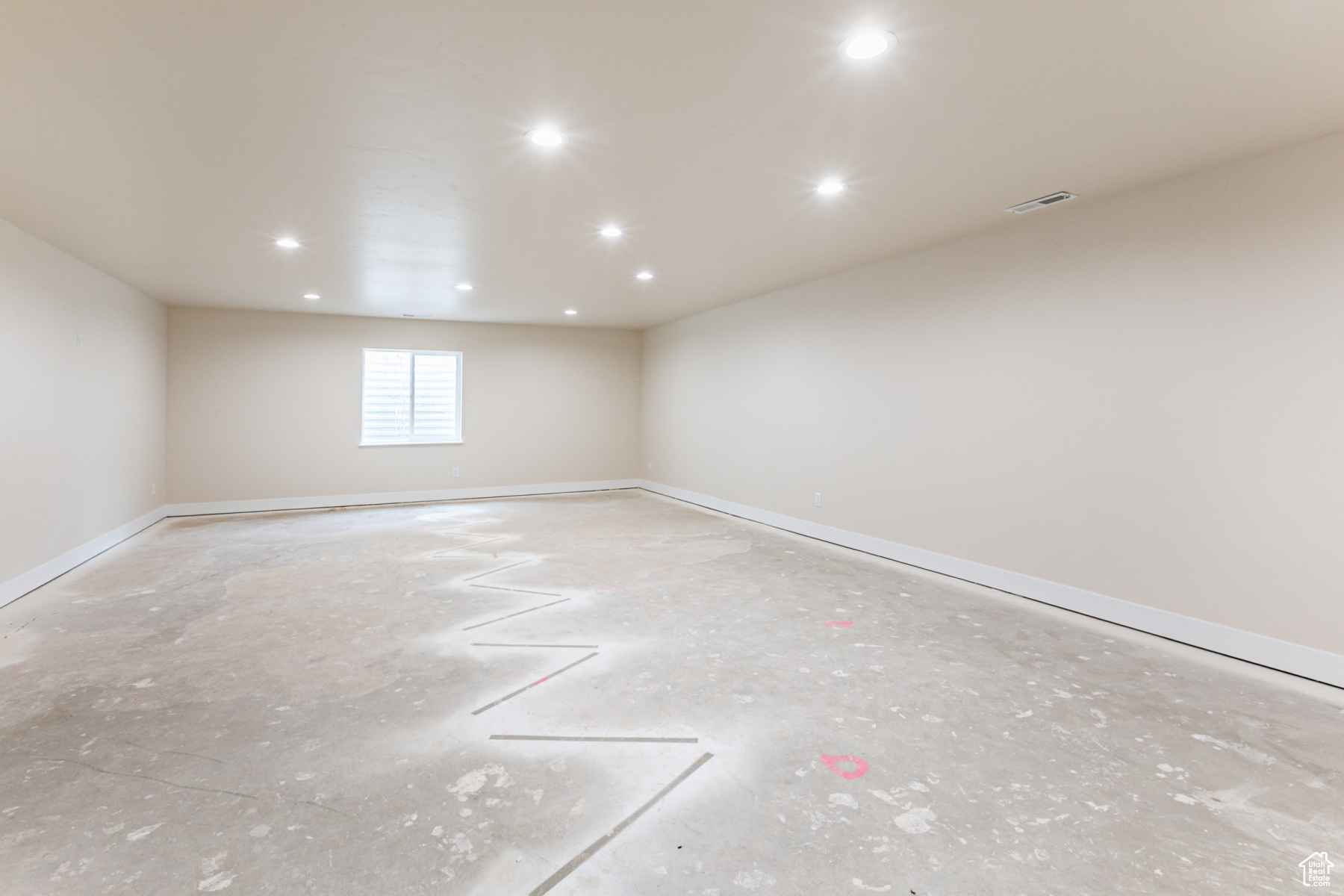 ESTATES SUBD - Residential