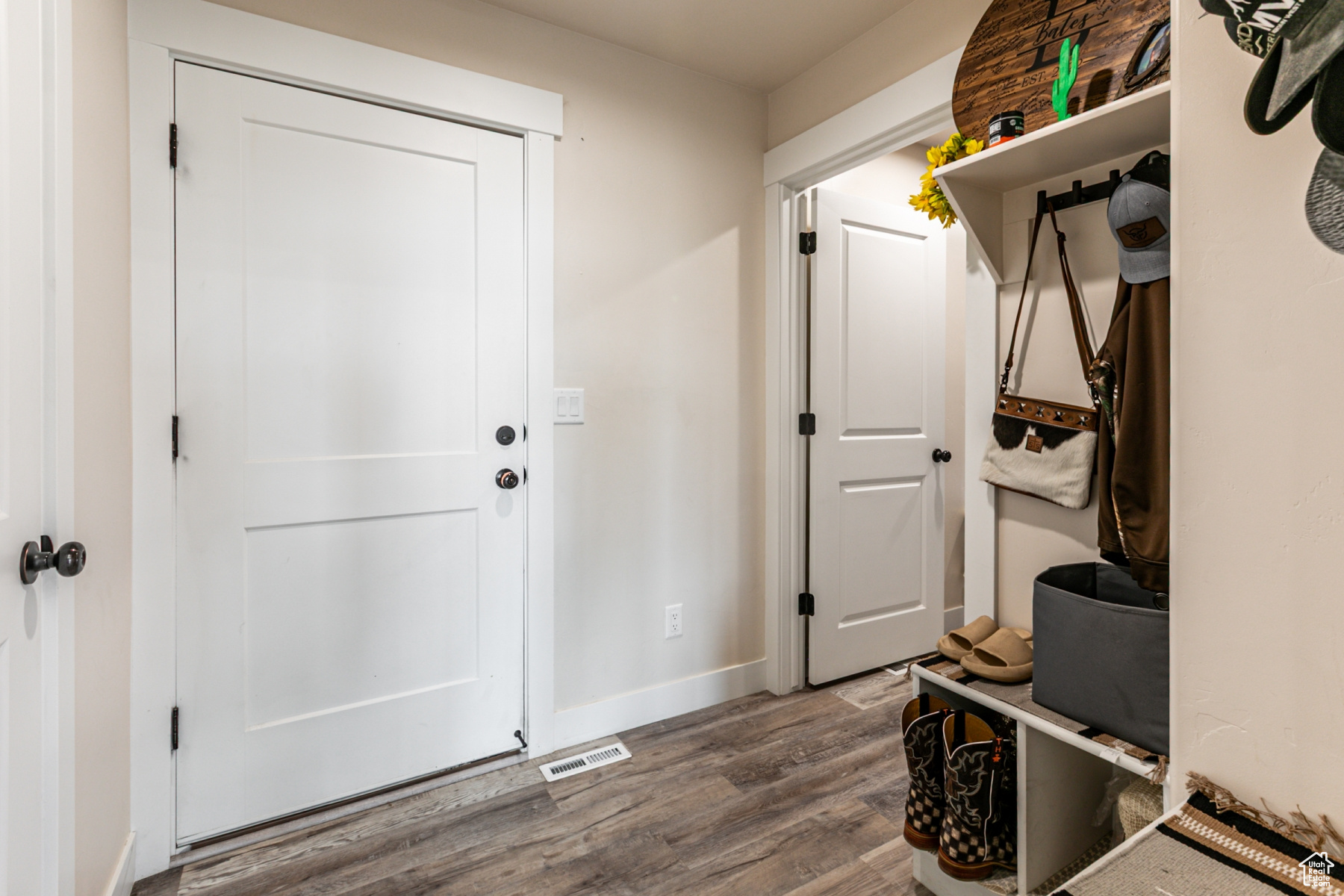 ESTATES SUBD - Residential