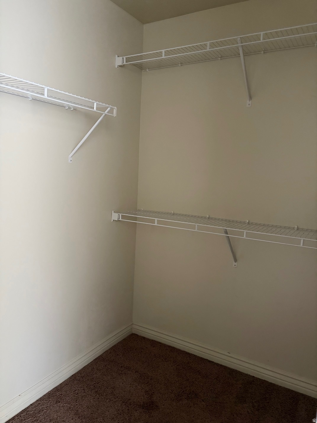 PHEASANT VALLEY - Residential Income