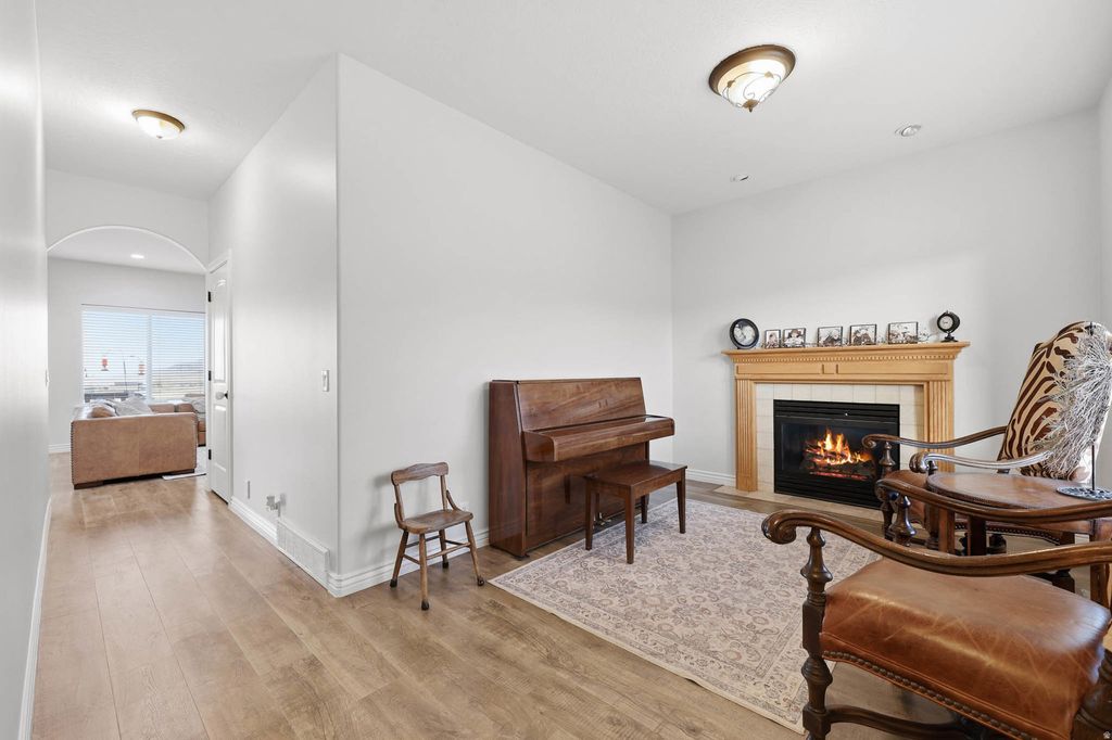 Photo of 1503 E 970 N, Tooele, UT 84074 (MLS # 2140049)