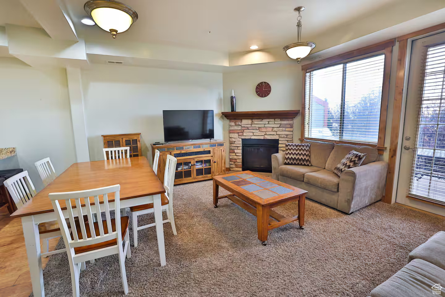 SEASONS BRIDGER - Residential
