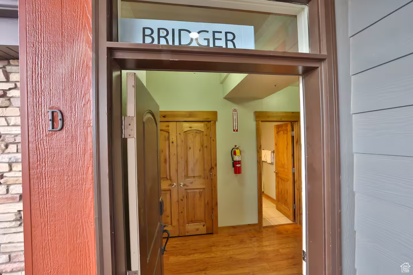 SEASONS BRIDGER - Residential