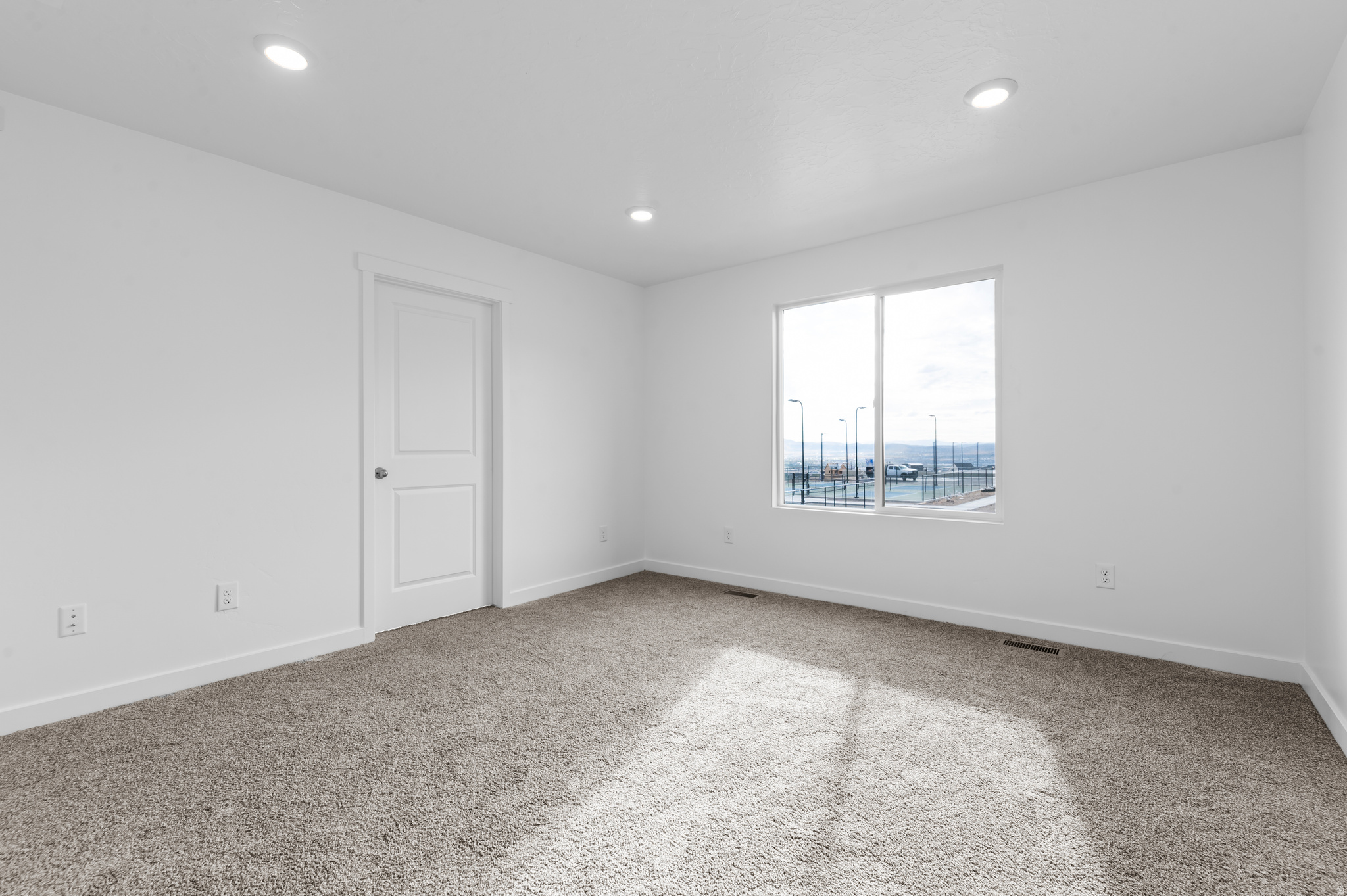 INVERNESS BY D.R. HORTON - Residential