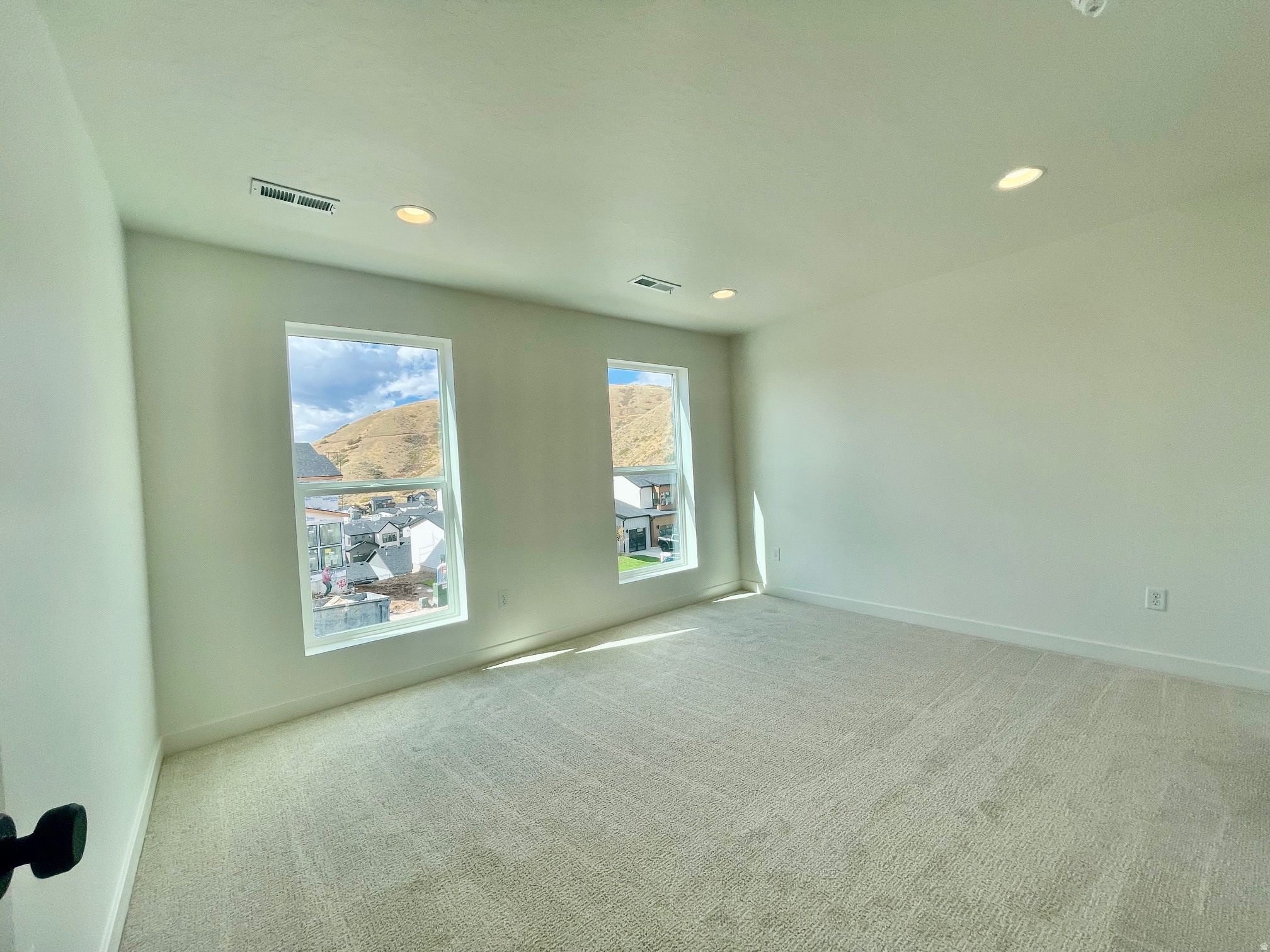 CANYON POINT - Residential