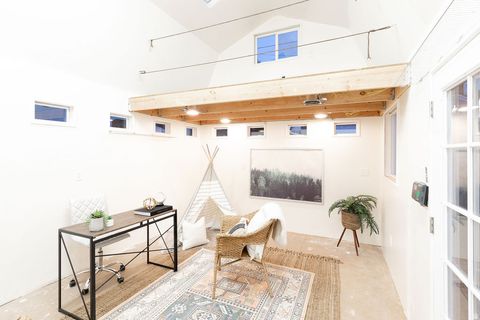 Tiny photo for 743 E 900 S, Salt Lake City, UT 84105 (MLS # 2138859)
