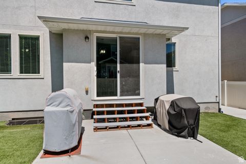 Tiny photo for 5453 ANFIELD WAY, Herriman, UT 84096 (MLS # 2104395)