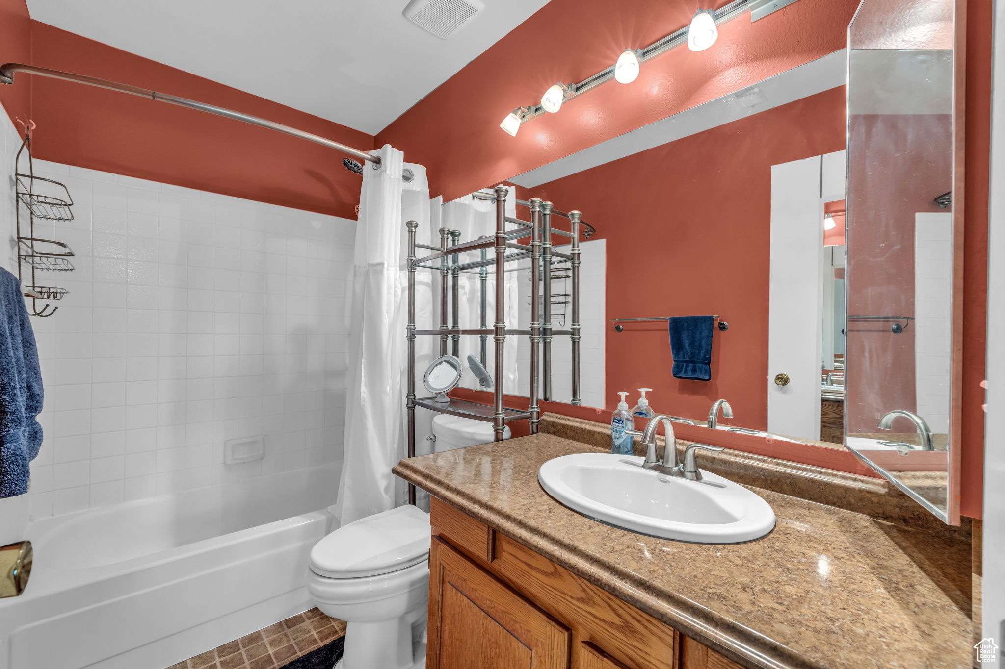 POWDERWOOD - Residential