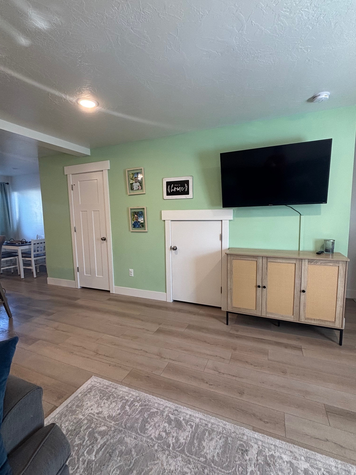 TRAILSIDE - Residential