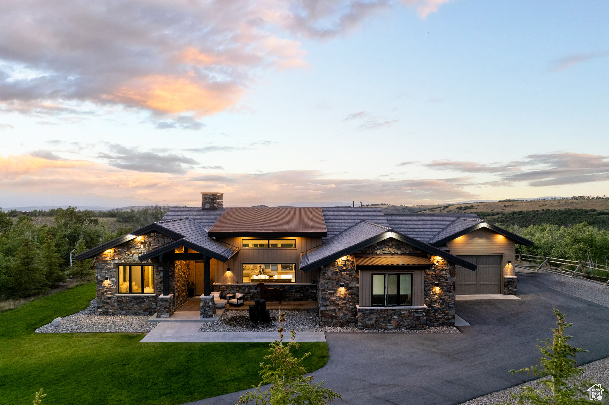 WOLF CREEK RANCH - Residential