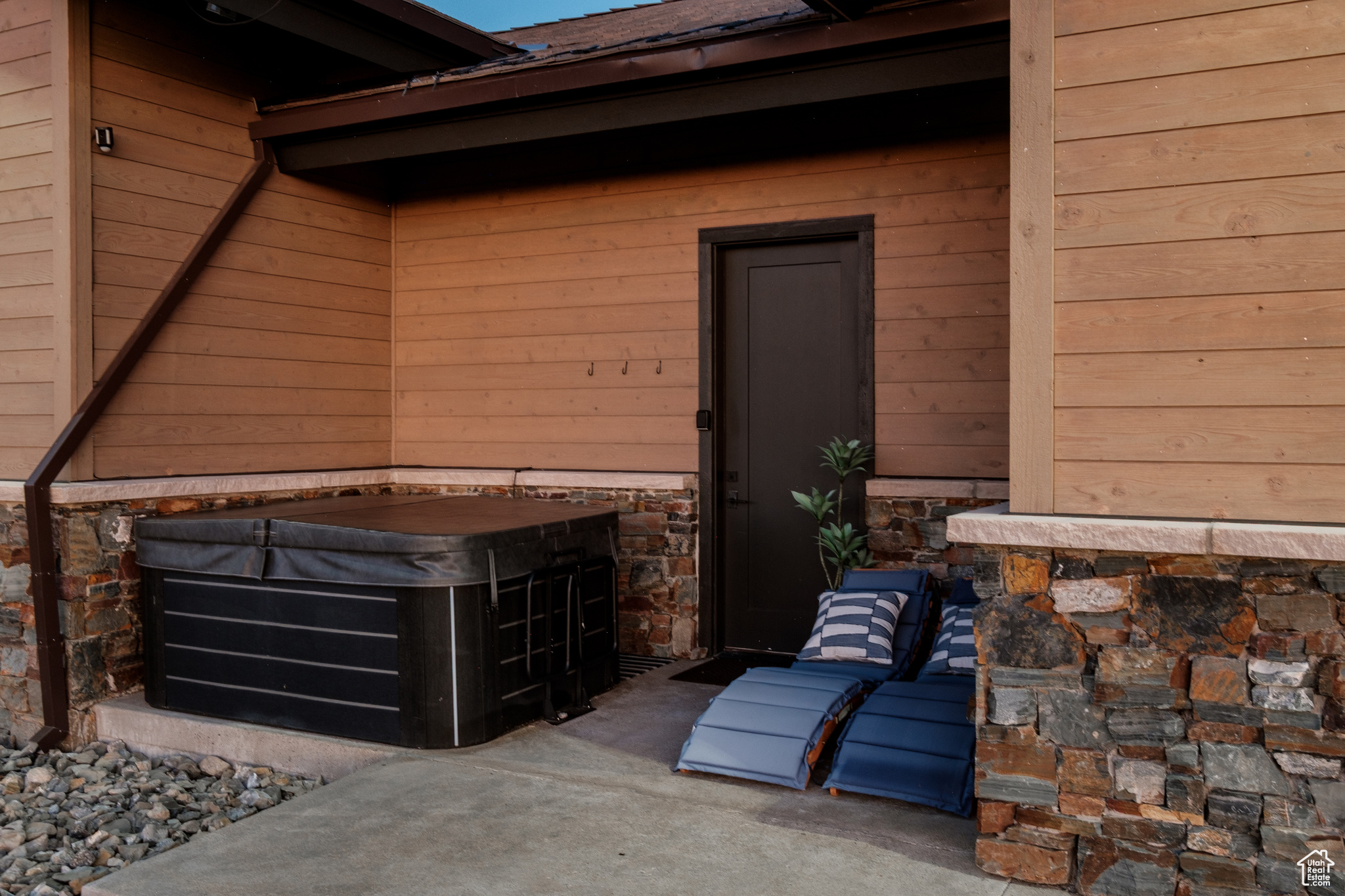 WOLF CREEK RANCH - Residential