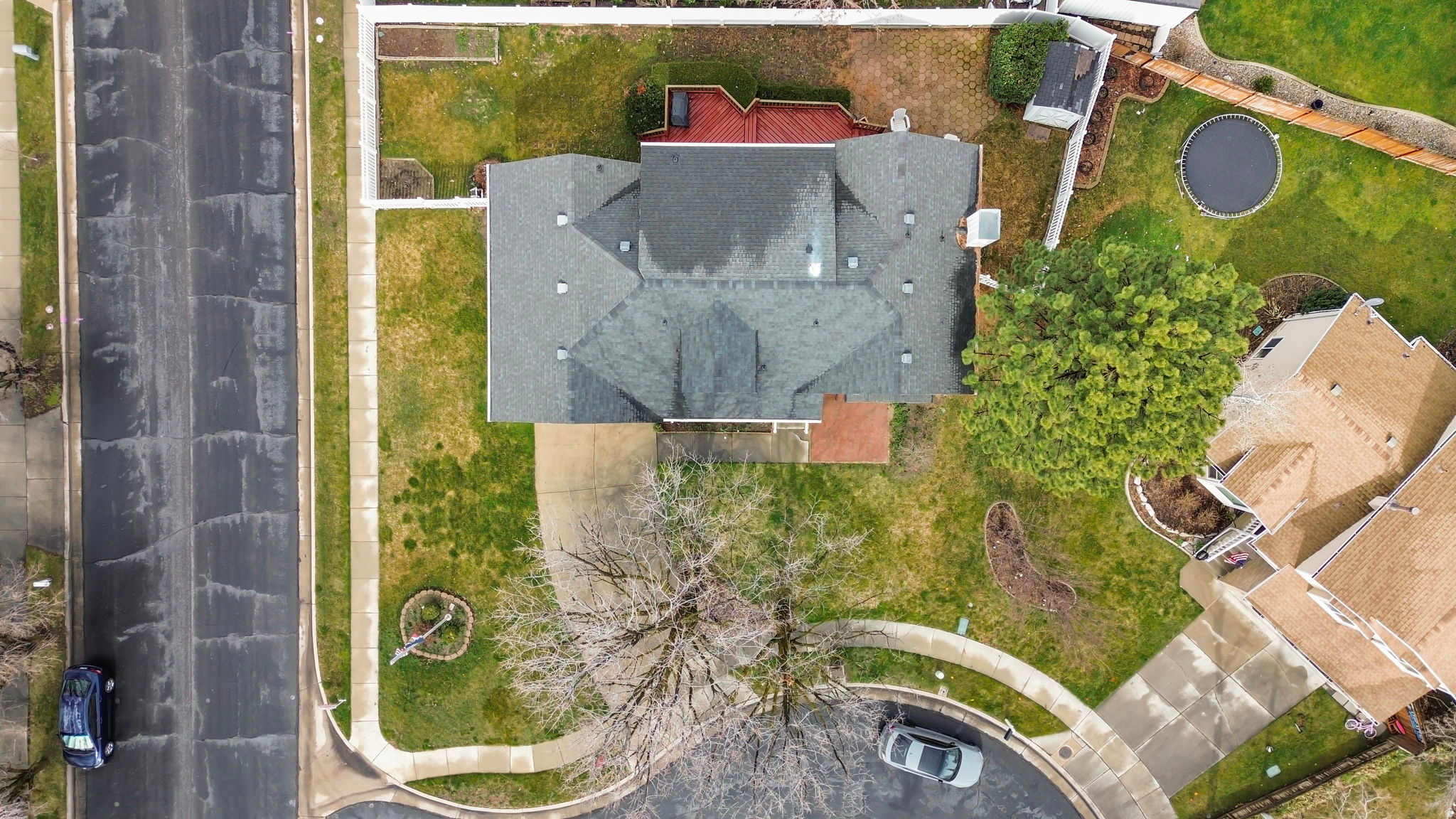 CAVE HOLLOW - Residential