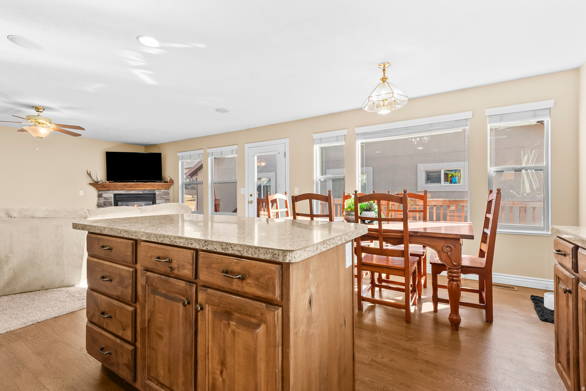 QUAIL RIDGE - Residential