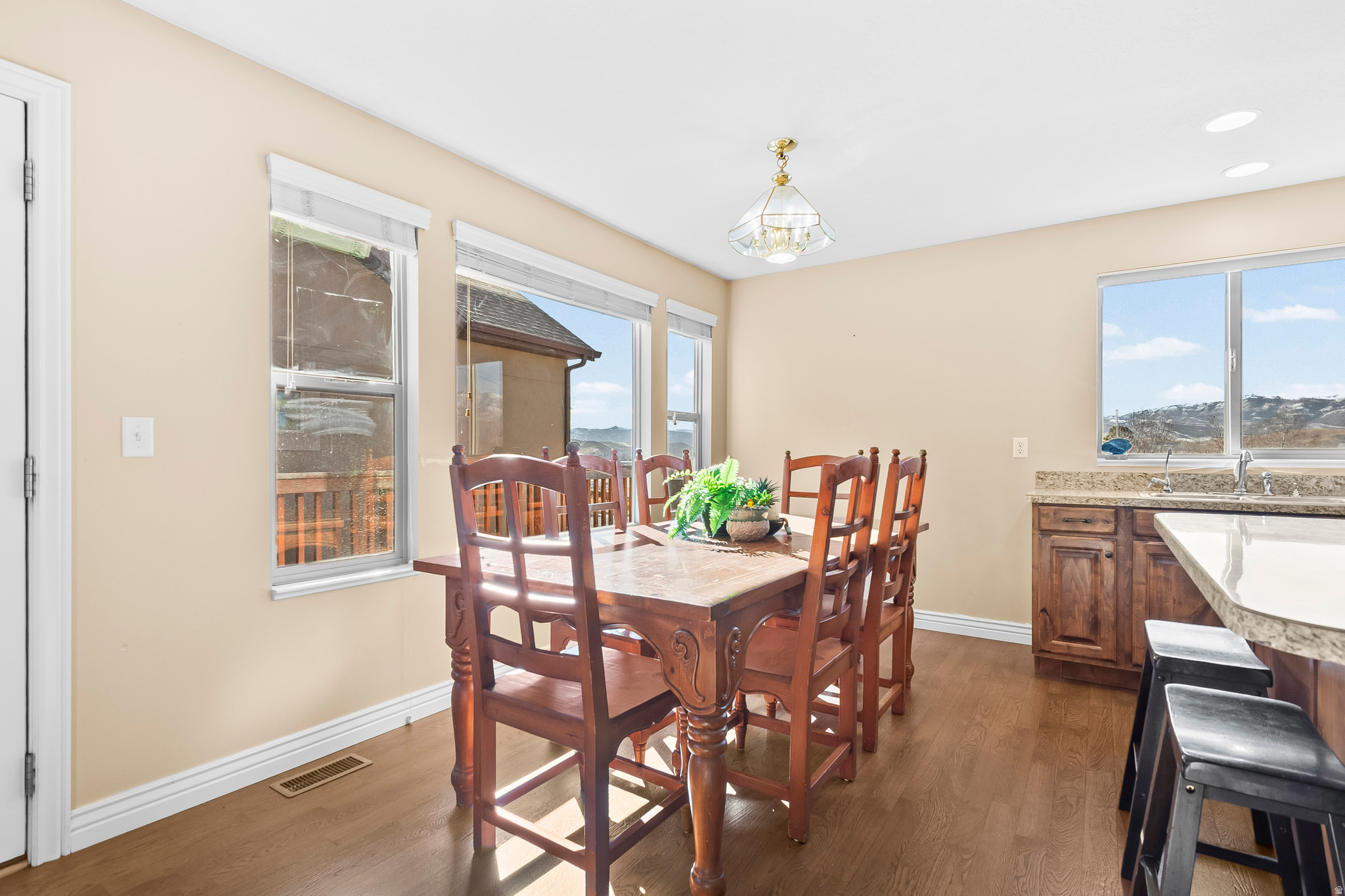 QUAIL RIDGE - Residential