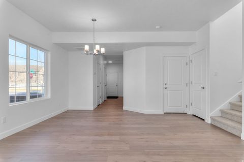 Tiny photo for 997 N AMBERLY DR, North Salt Lake, UT 84054 (MLS # 2140607)