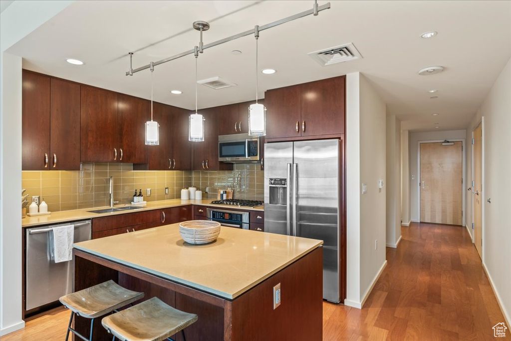 Photo of 35 E 100 S #807, Salt Lake City, UT 84111 (MLS # 2116110)