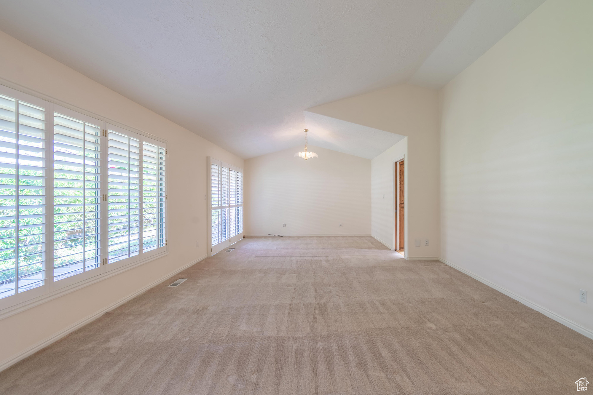 BLOOMINGTON COUNTRY CLUB 1 AMD & EXT - Residential