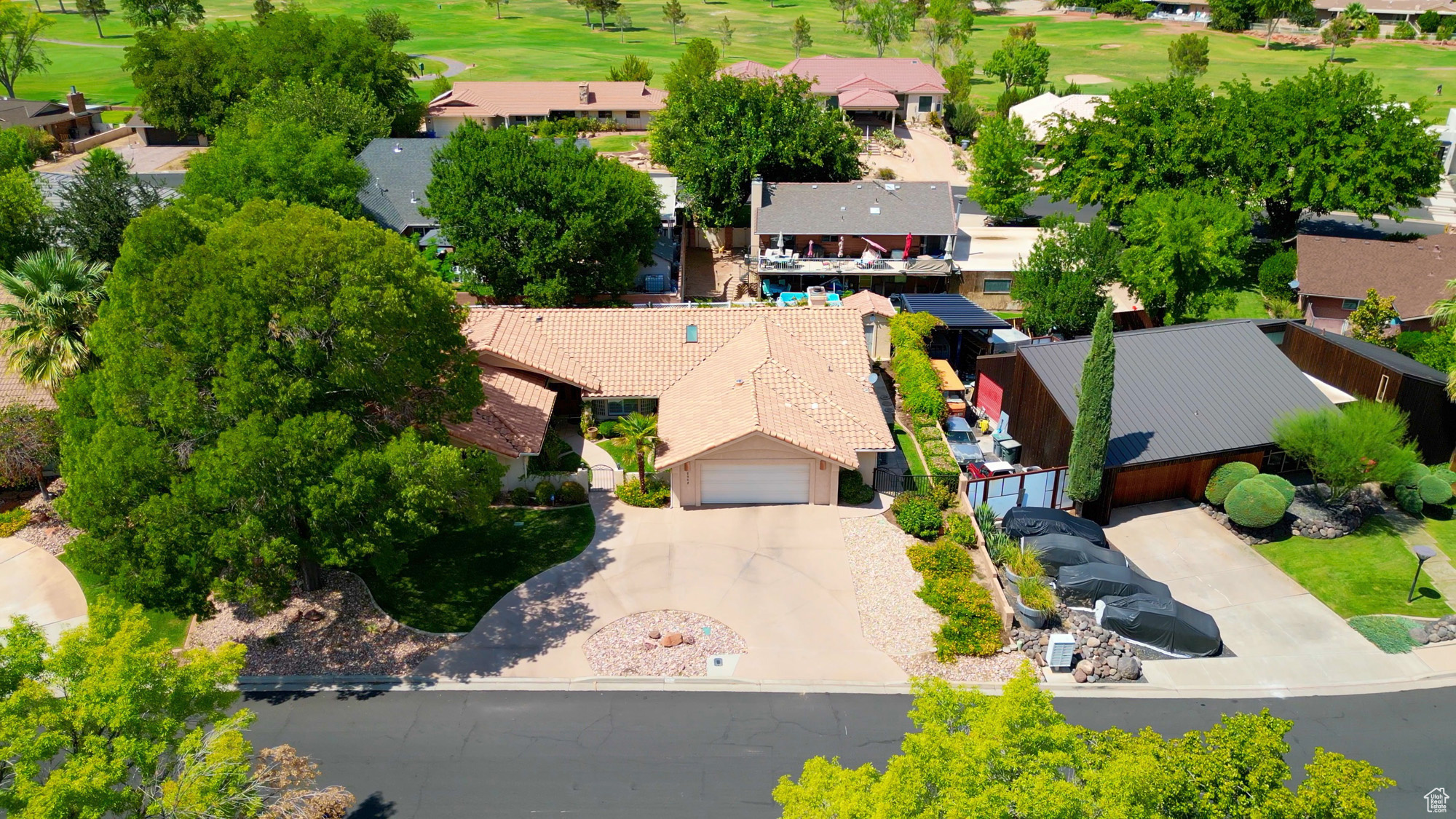 BLOOMINGTON COUNTRY CLUB 1 AMD & EXT - Residential