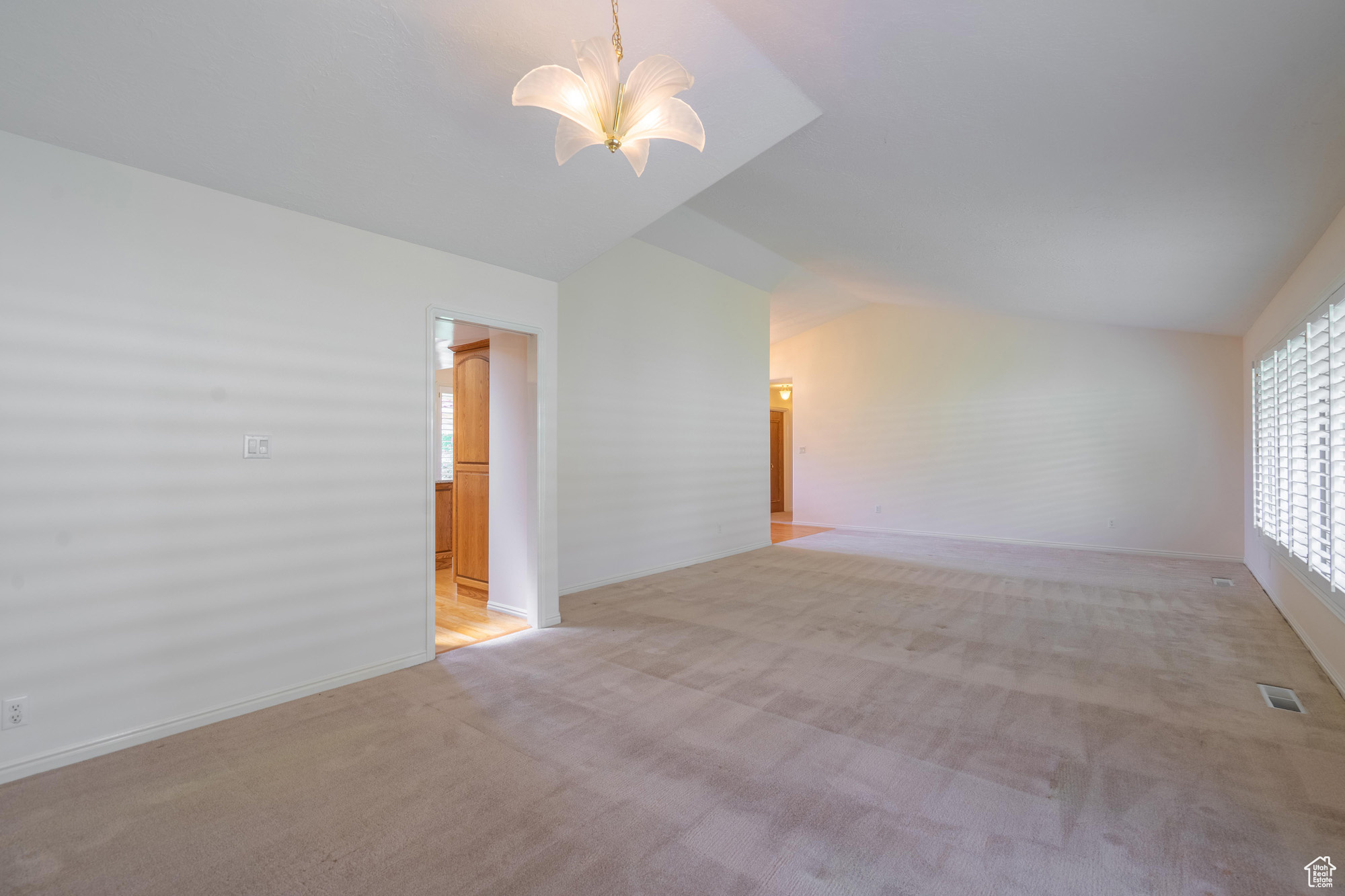 BLOOMINGTON COUNTRY CLUB 1 AMD & EXT - Residential