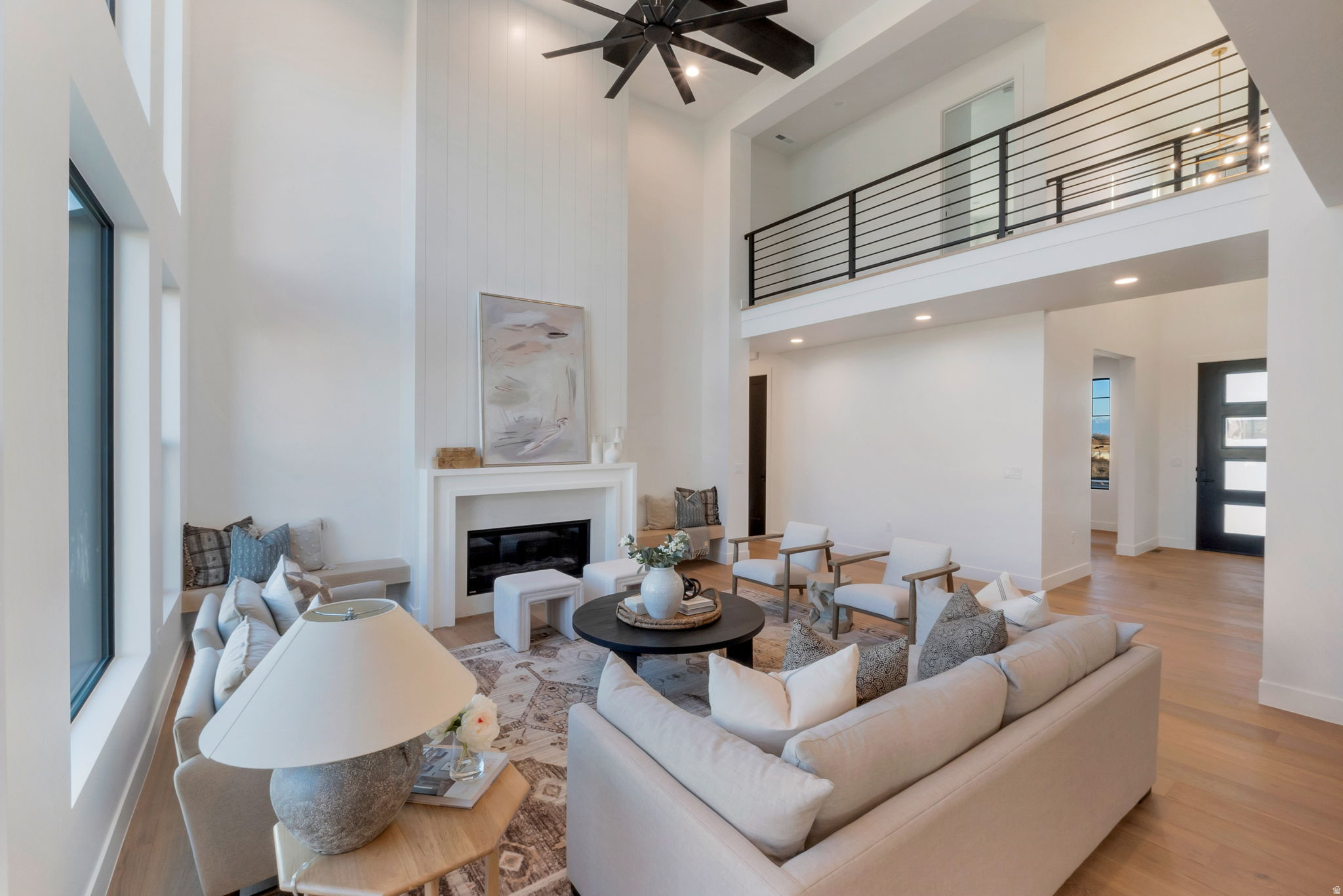 GRANDEUR ESTATES - Residential