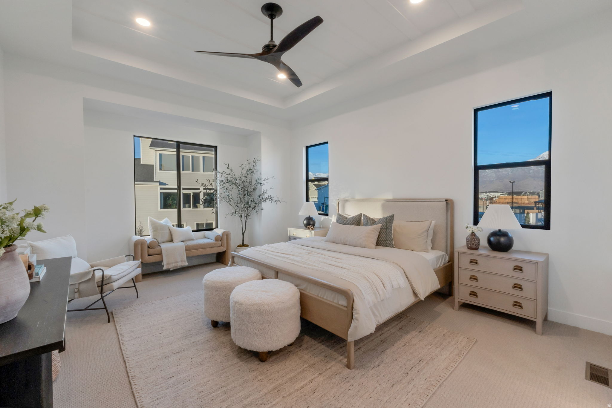 GRANDEUR ESTATES - Residential