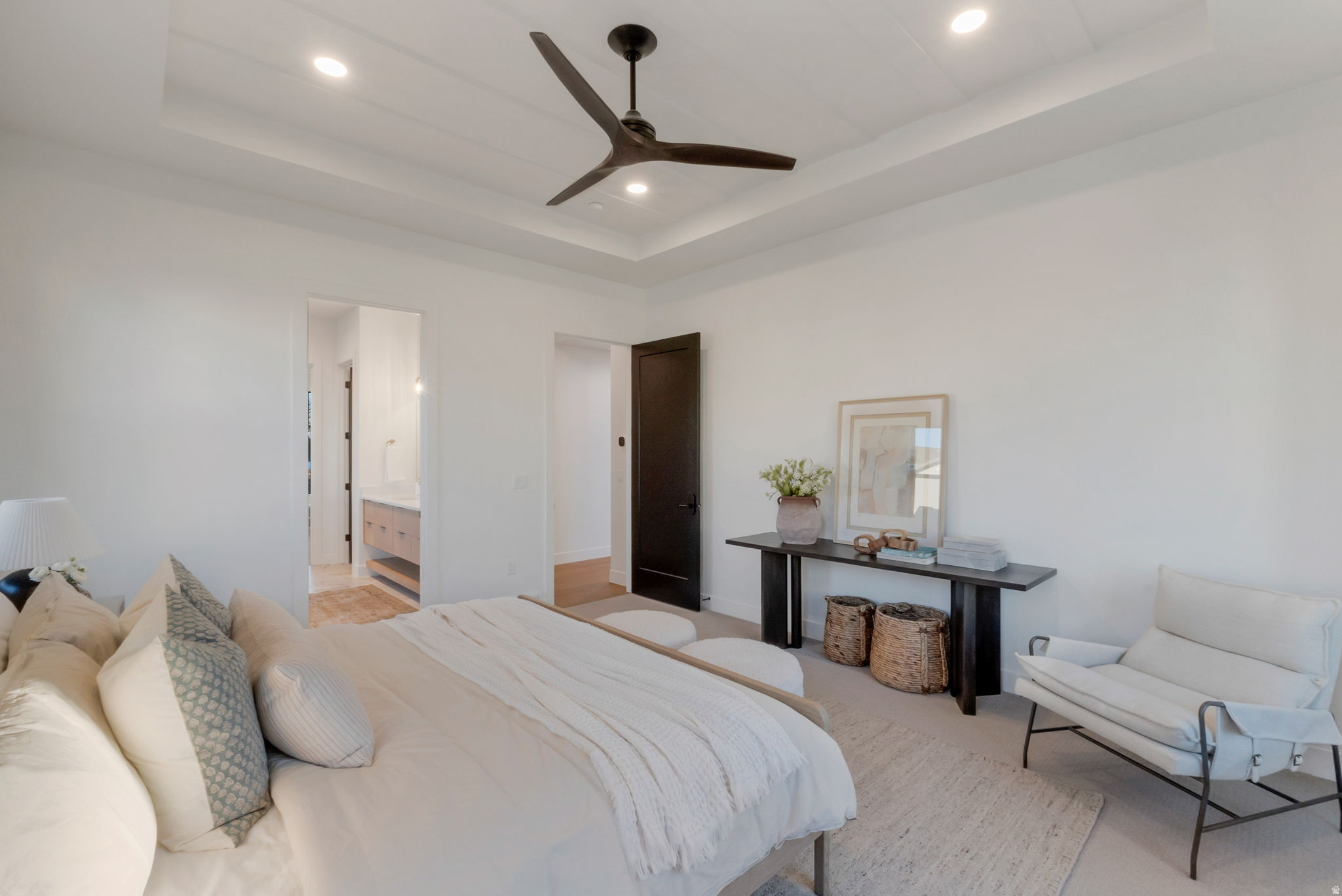 GRANDEUR ESTATES - Residential