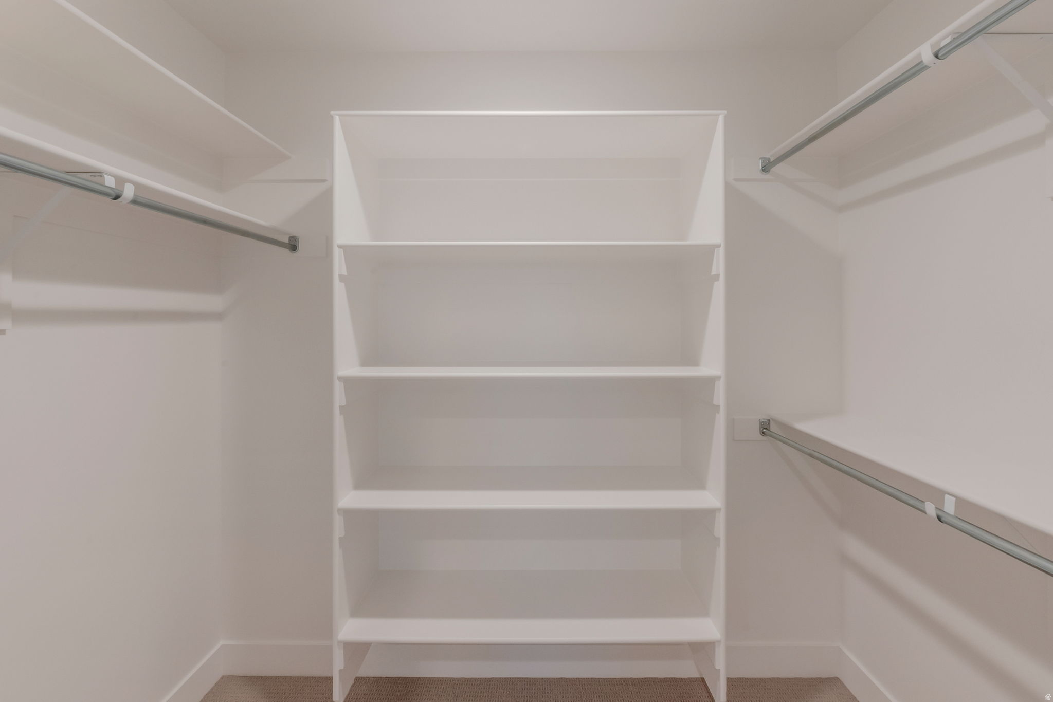 GRANDEUR ESTATES - Residential