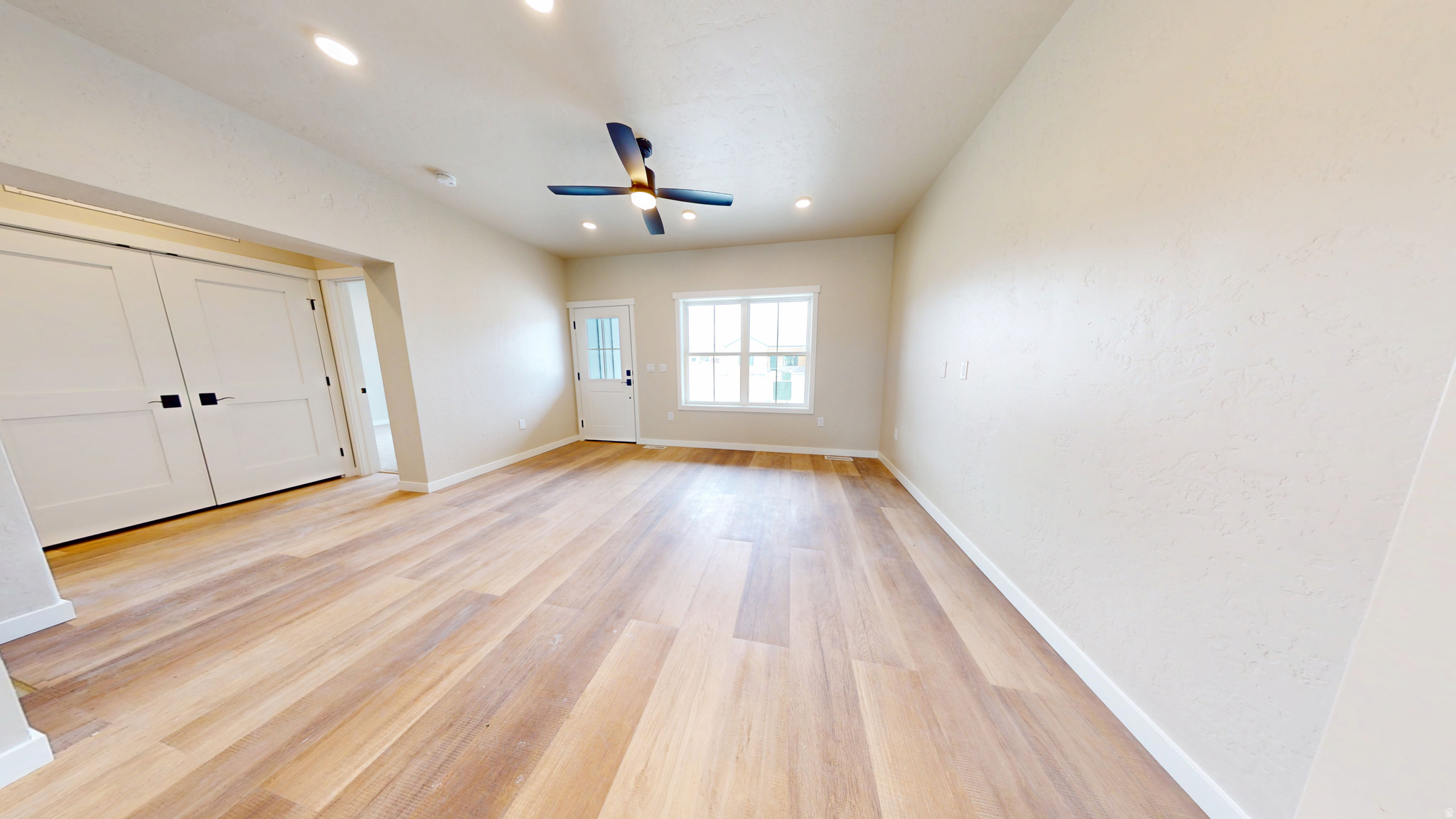 DESERT CANYONS - Residential