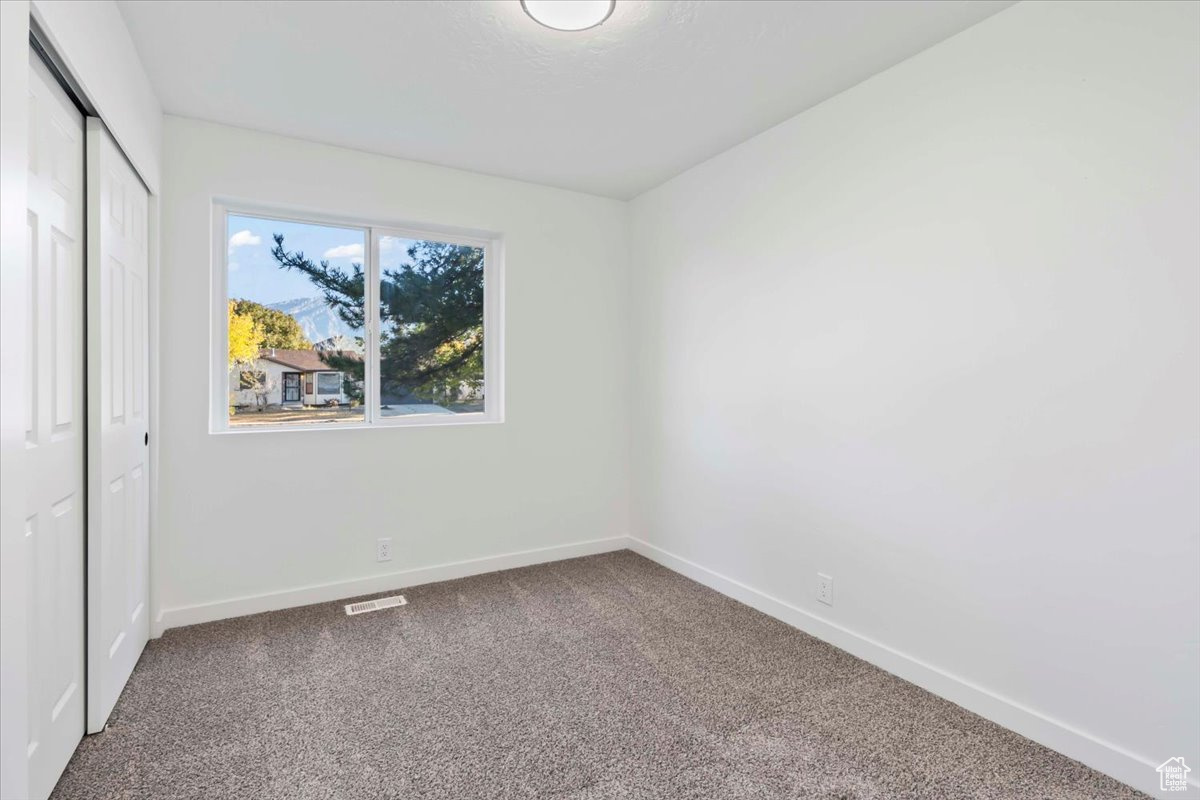 MEADOWS - Residential
