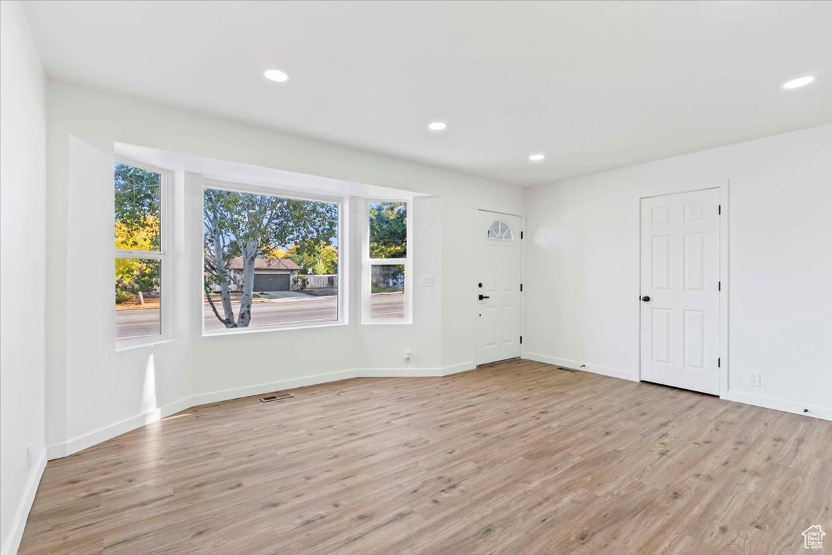 MEADOWS - Residential